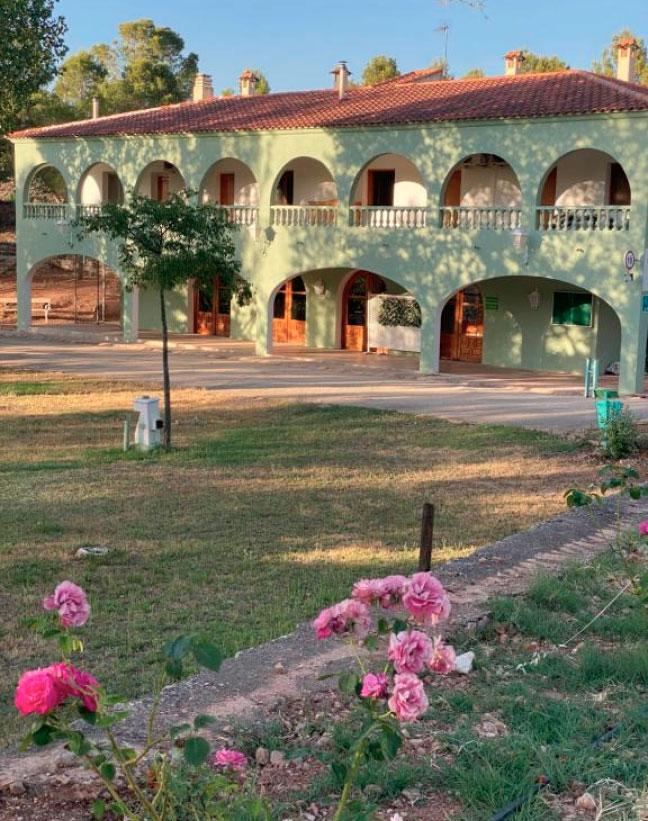 (c) Ecoresort.es
